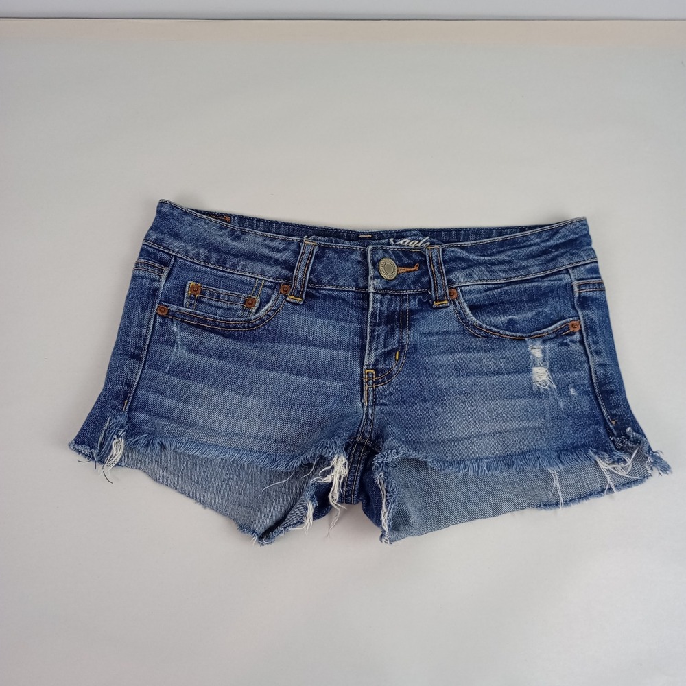 American Eagle Womens 2 Blue Stretch Frayed Hem Distressed Denim Shorts